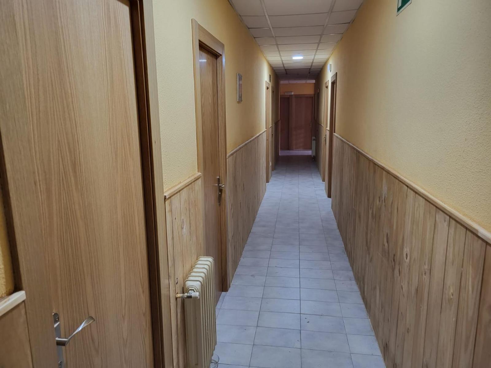 Albergue De Villamanin Bagian luar foto